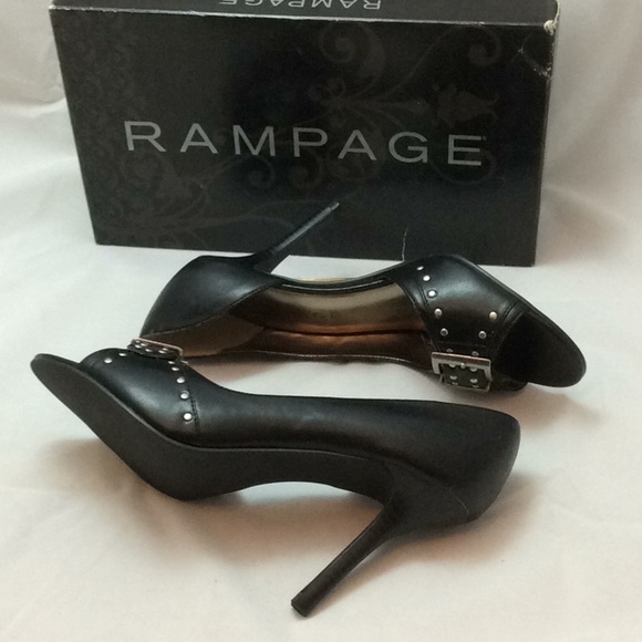 Women’s black rampage heels size 8M - Picture 6 of 7